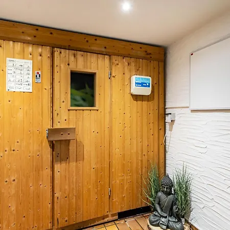 Napierski דירה *